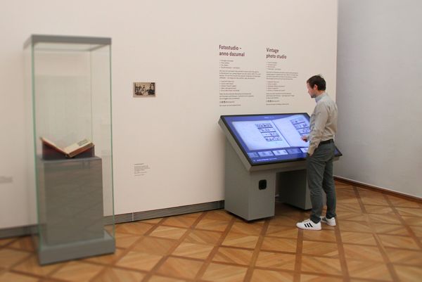 Sample books